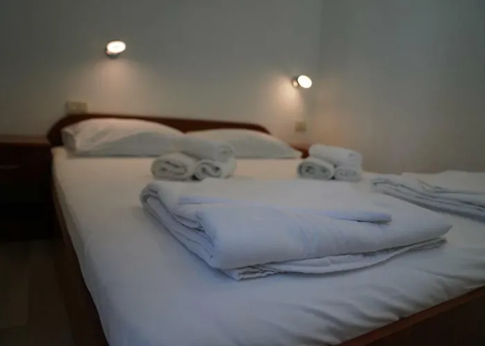 Sesar Apartments Krk - No. 2 Vinko